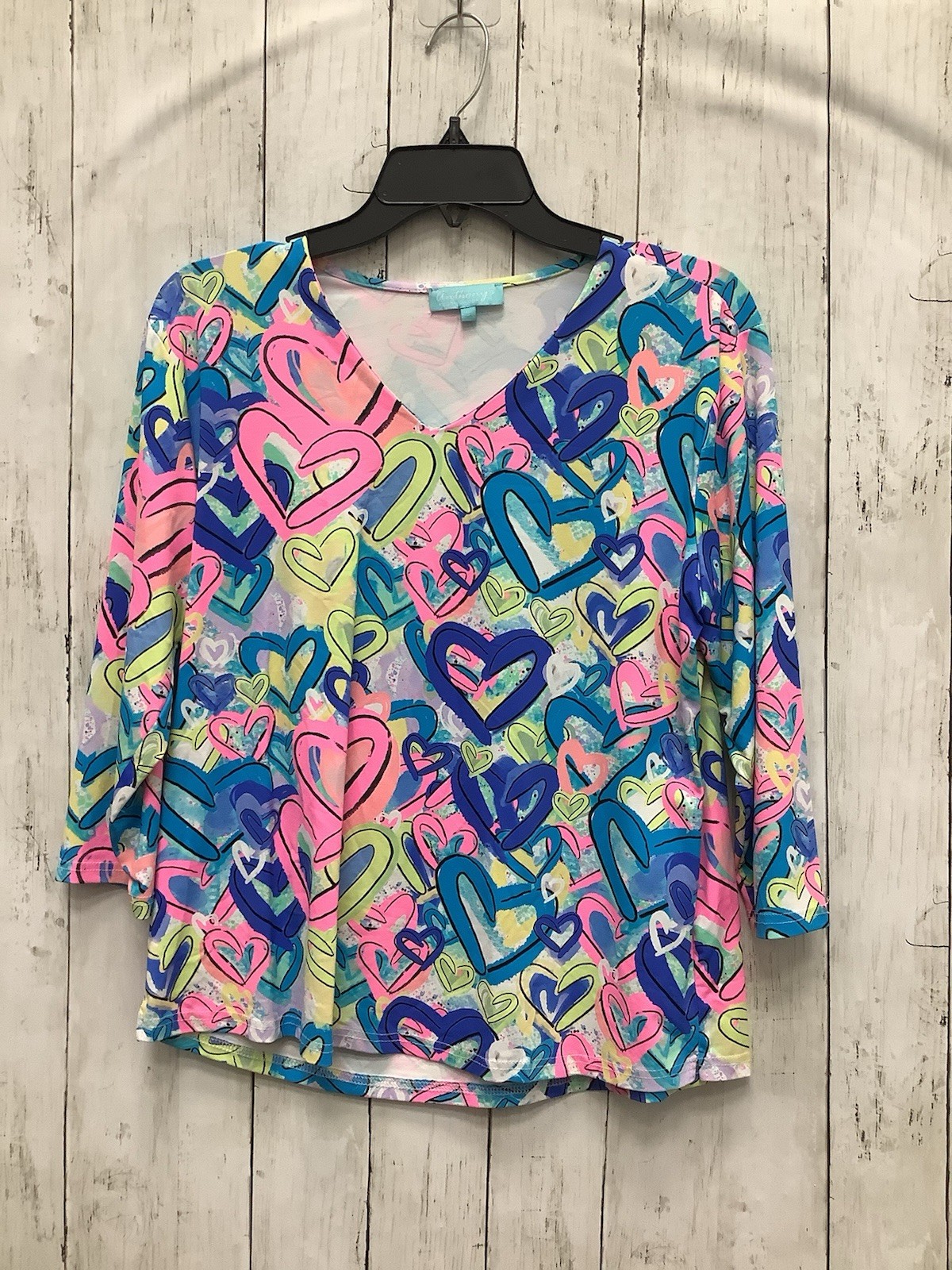 Anthony’s Lulu B Secret Love Hearts V-Neck UPF 50+ Top 3/4 Sleeve Large