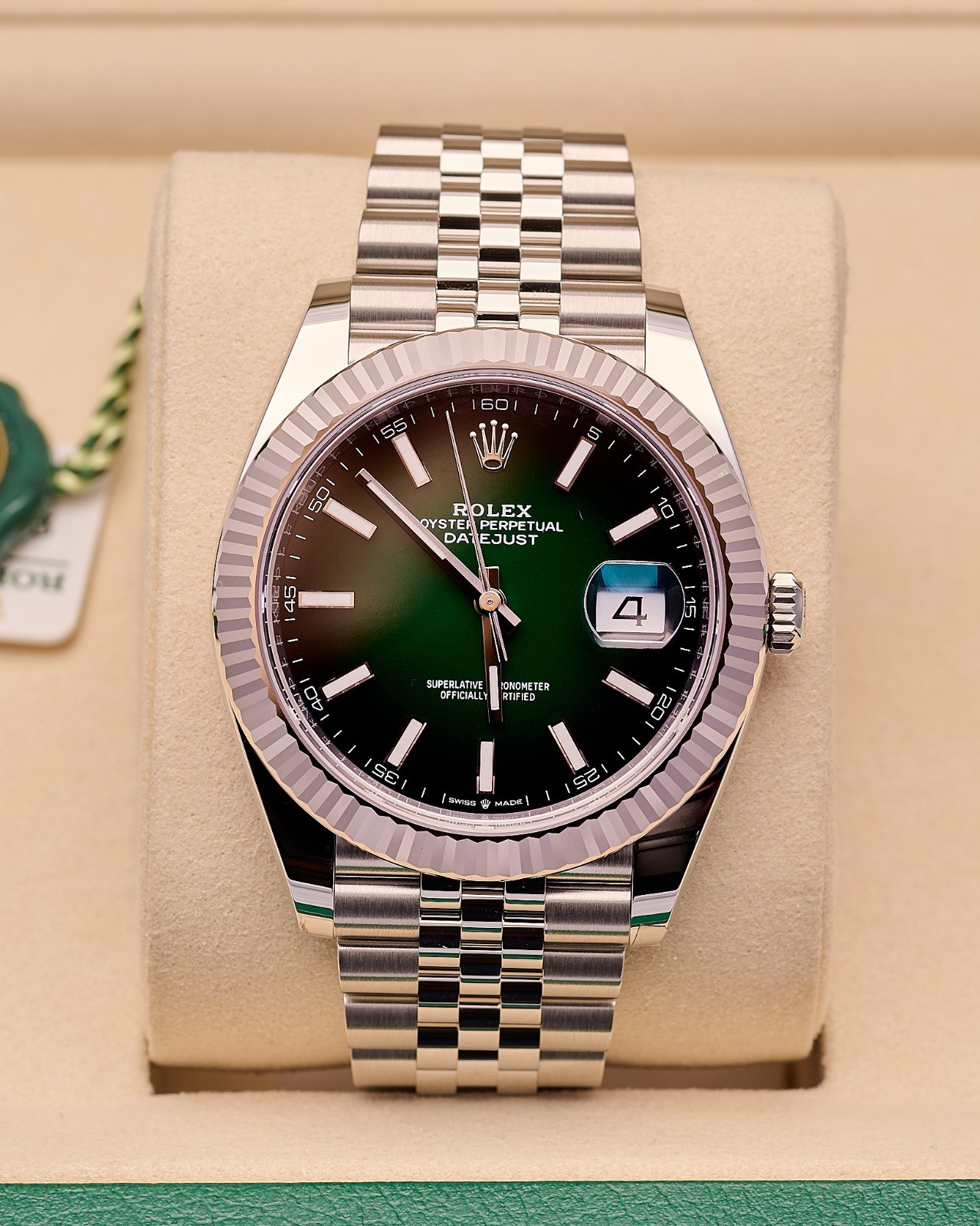 Rolex Datejust 126334 Green Ombre 2026 Jubilee Unworn