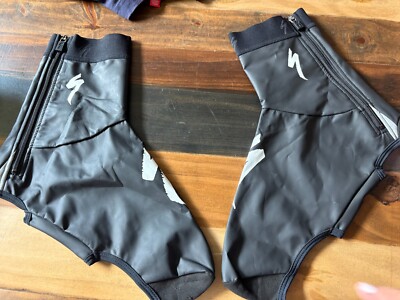 Specialized  Shoe Covers Mens Black Zippered Wind/Water Resistant Size S/M **