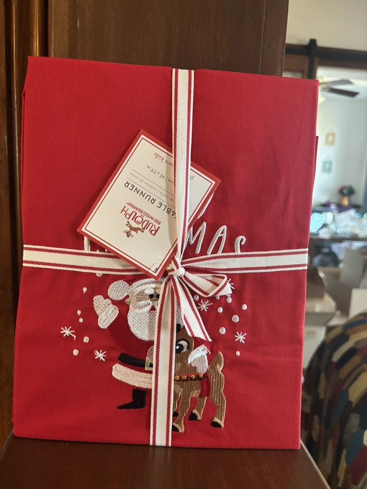 Pottery Barn vacaciones Navidad 🎄Santa Rudolph Disney fiesta mesa corredor niño nuevo Foto 4 de 4