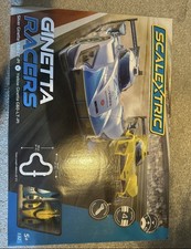 Scalextric Ginetta Racers 1:32 Analog Slot Car Race Track Set (C1412T)