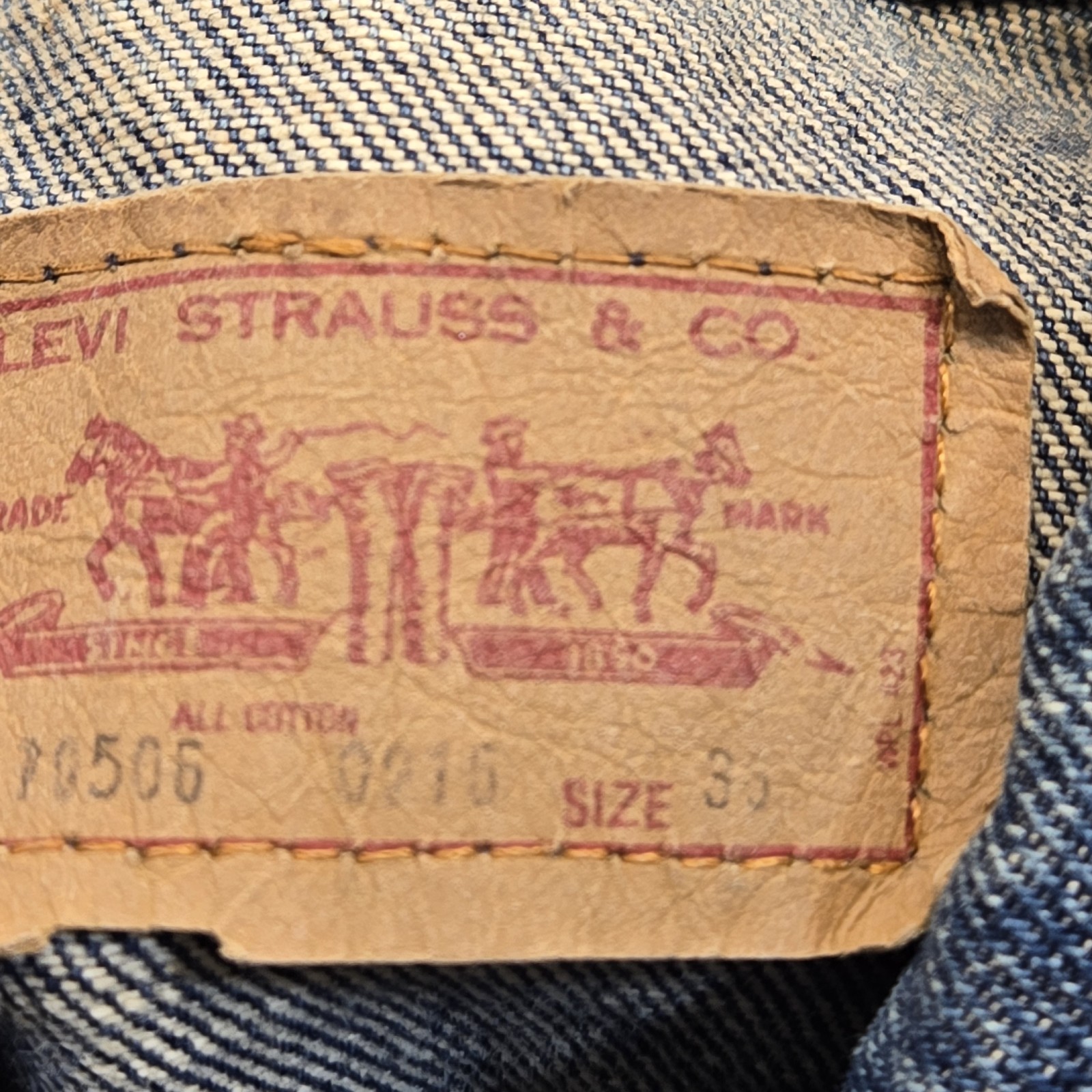 Vintage Levi's 70506-0216 Trucker Jacket Mens 36 Blue Jean Denim Made in USA 90s thumbnail 9