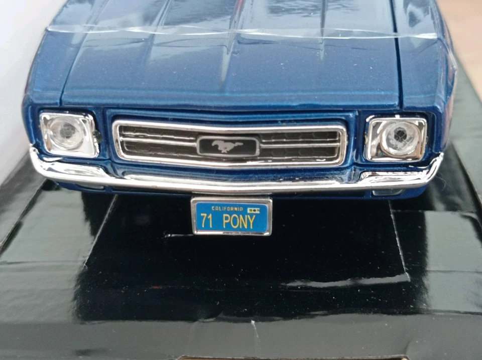 MOTORMAX DIE-CAST COLLECTION FORD MUSTANG SPORTSROOF 1971 AU 1/24. - Photo 3/4
