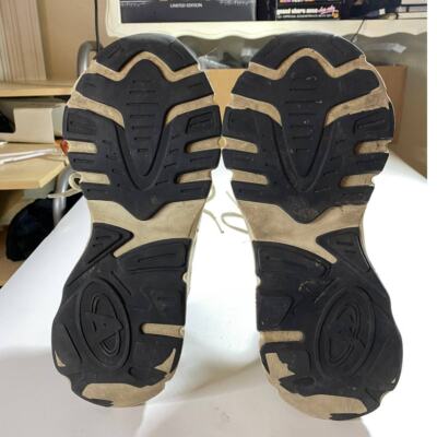 Axel Arigato Marathon Gray R-Trail Sneakers Men display picture 1
