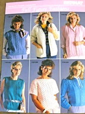 Bernat 0554 FULL FIGURE FASHIONS 1985 knit patterns 16pg booklet Handicrafter