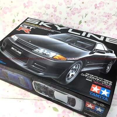 Tamiya 24090 NISSAN SKYLINE GT-R R32 1/24 Scale Model Kit 95165
