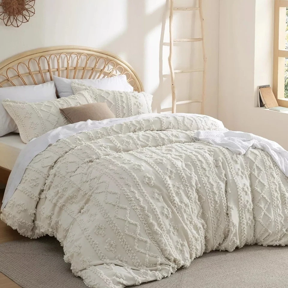 Share NEW Anthro Beige Boho Queen King Size Tufted Fringe Bedding Duvet & Sham - Image 2 of 4