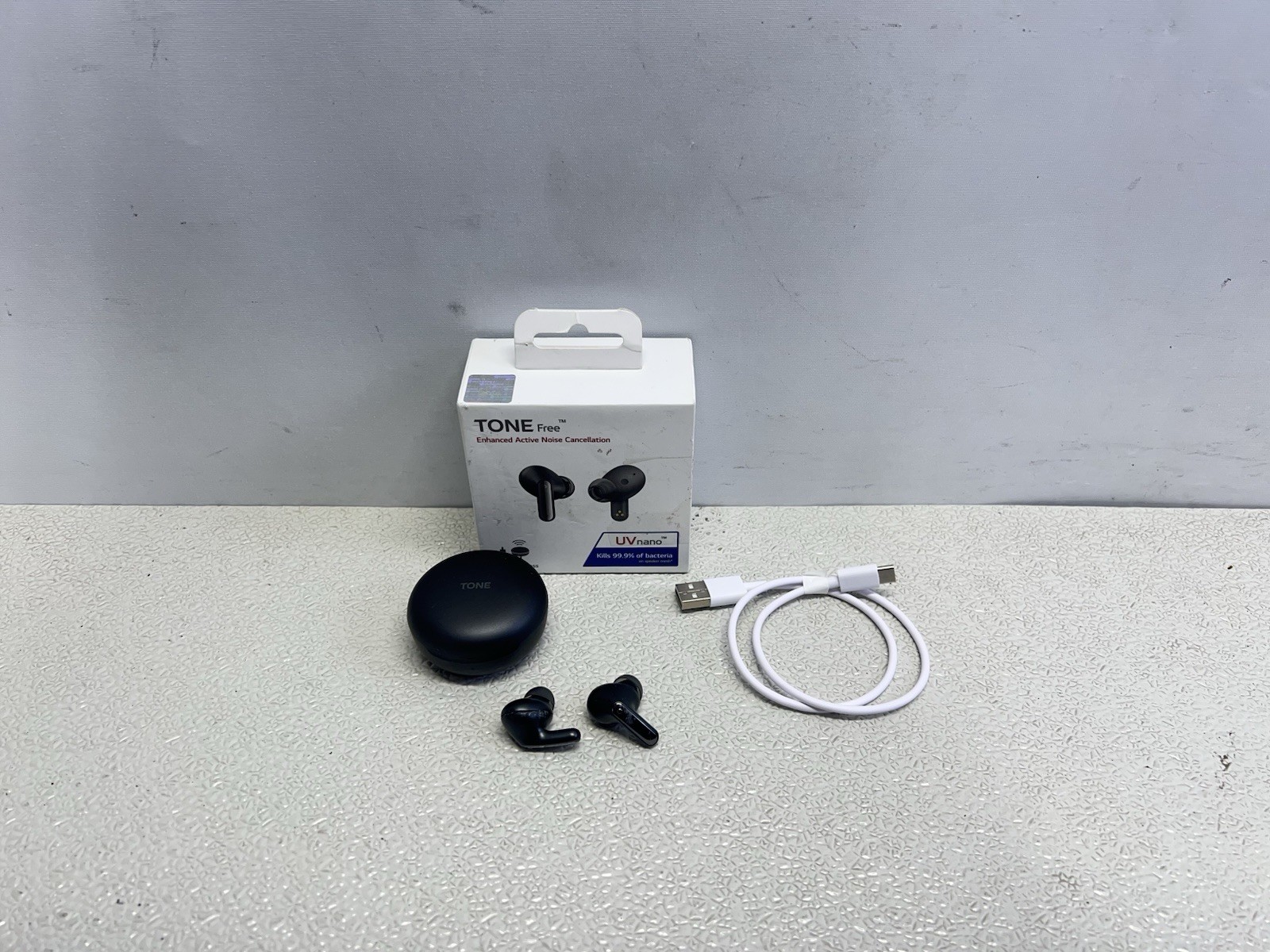 LG TONE FP9 Free True Wireless Active Noise Cancelling Bluetooth Earbuds -