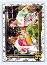 2025 Topps #143 All Smiles: Perfect Weather in S.D. Diamante Foil Padres