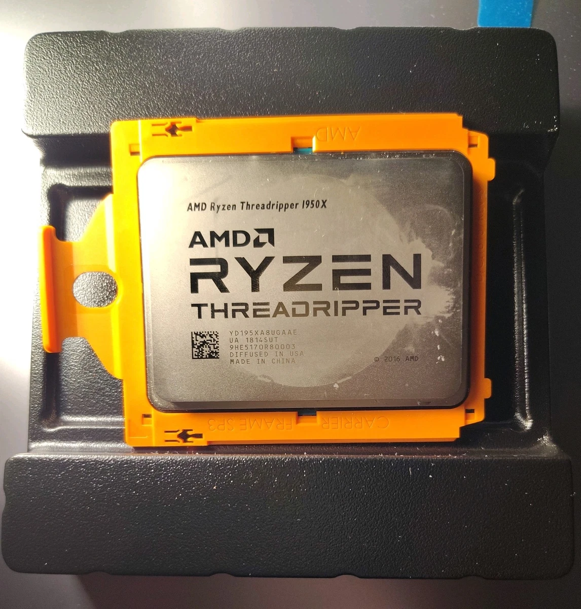 AMD Ryzen Threadripper 1950X Ryzen Threadripper Socket TR4