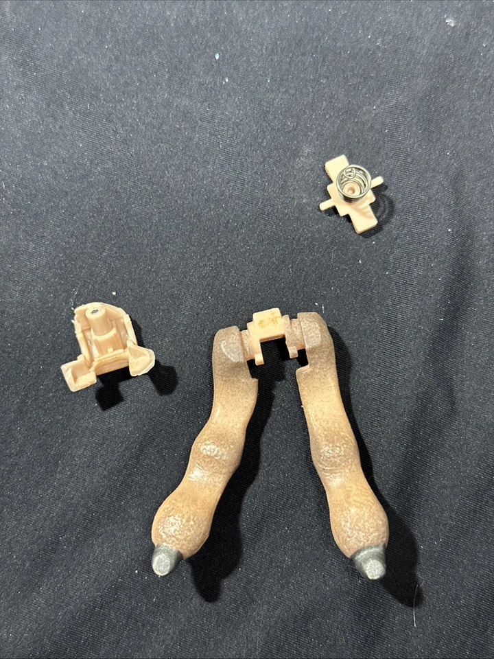 Hasbro FurReal SQUAWKERS McCaw pájaro loro interactivo con control remoto y perca ¡FUNCIONA! Foto 2 de 4