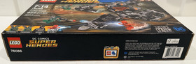 Lego DC Comics Super Heroes 76086 Batman Knightcrawler Tunnel Attack -new/sealed