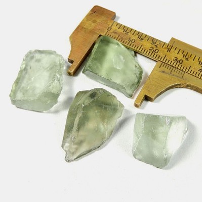 Natürlicher grüner Amethyst grob roh ungeschliffen Großhandel Menge 4 Stck. E...