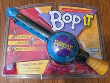 VINTAGE 1999 BOP IT HASBRO HANDHELD GAME TOY NEW FACTOR