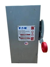 Eaton DH361UGK Safety Disconnect Switch 30A 2P 600V Type 1 Indoor Encl Used