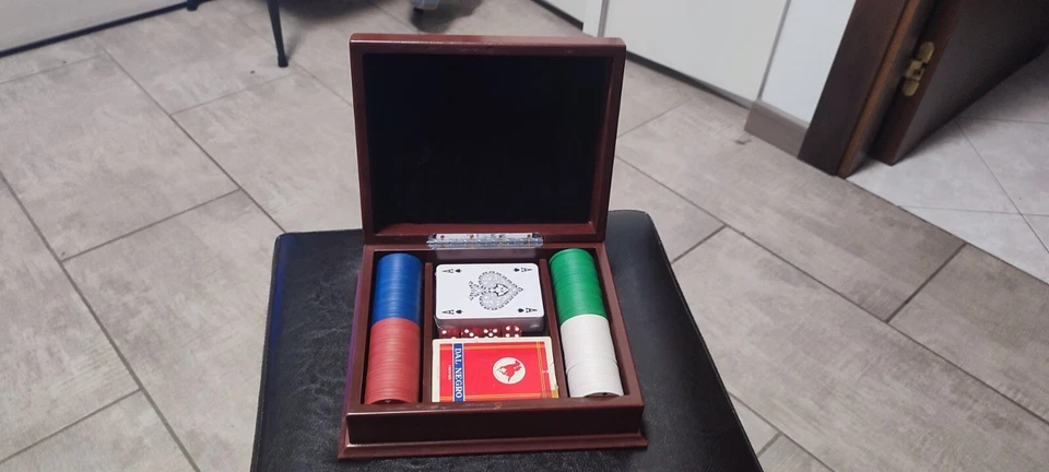 COFANETTO  IN LEGNO E ARGENTO   - Immagine 4 di 4