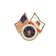 Simi Valley California The Ronald Reagan Presidential Library USA Flag Pin Lapel