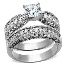 Engagement Ring and wedding band 2 pieces antique Finish with Cubic Zirconia
