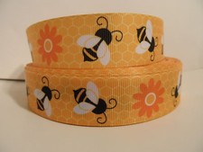 Grosgrain Ribbon, Large Bumble Bees on Yellow Honey Comb, Daisy Flowers, 1"