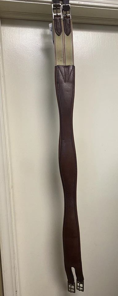 NUEVO CON ETIQUETAS 50” Perri’s Acolchado Extremo Dividido Superposición Circunferencia Newmarket Hunter Jumper Escolar Foto 2 de 4