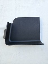 Chevrolet Trax 2017-2022 luz trasera izquierda cubierta de acceso moldura OEM