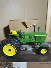 John Deere 1/16 4010 Tractor w/ Umbrella 1998 Iowa State Fair By Ertl #3462