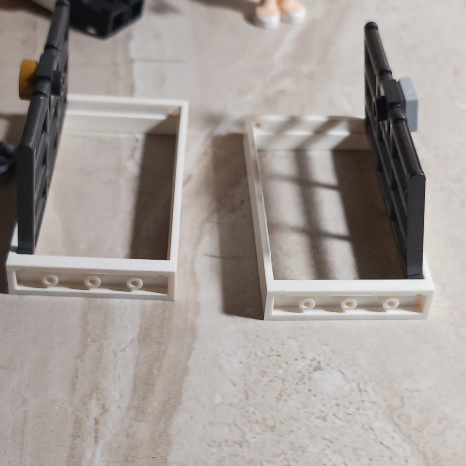 New LEGO Jail Cell Doors Barred Locks Free Skeleton Key Bars Steel Sheriff West - Image 2 of 2