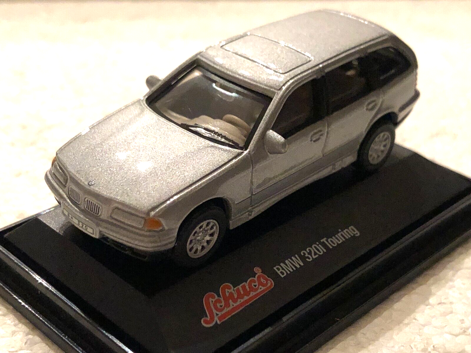Picture 1 of 6