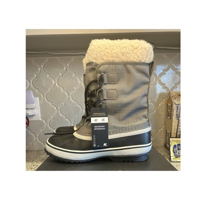 Sorel Women's Winter Carnival, Gray Waterproof Winter Snow Boots, Size 6m