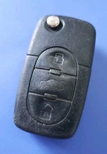 OEM Audi 4 BUTTON FCC MYT8Z0837231 4427A-8Z083723 - KEY IS CUT