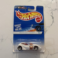 Hot Wheels Twin Mill II White Ice Series 1997 1:64 White Diecast Unopened