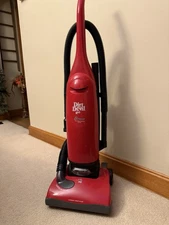 Dirt Devil Breeze Bagged Upright