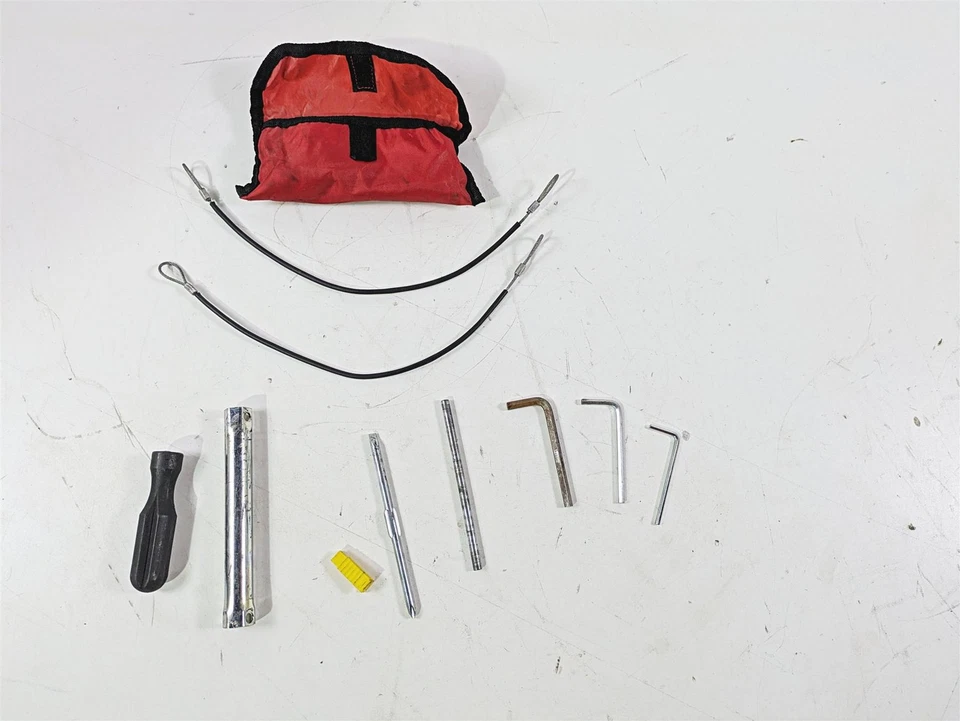 Ducati Monster 1200 S 2016 caja de herramientas bolsa juego de herramientas 69720291B Foto 3 de 4