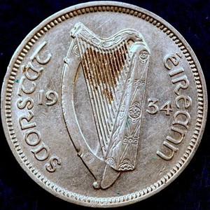 1934 Nice Grade KM-05 Ireland Six Pence  #D0567