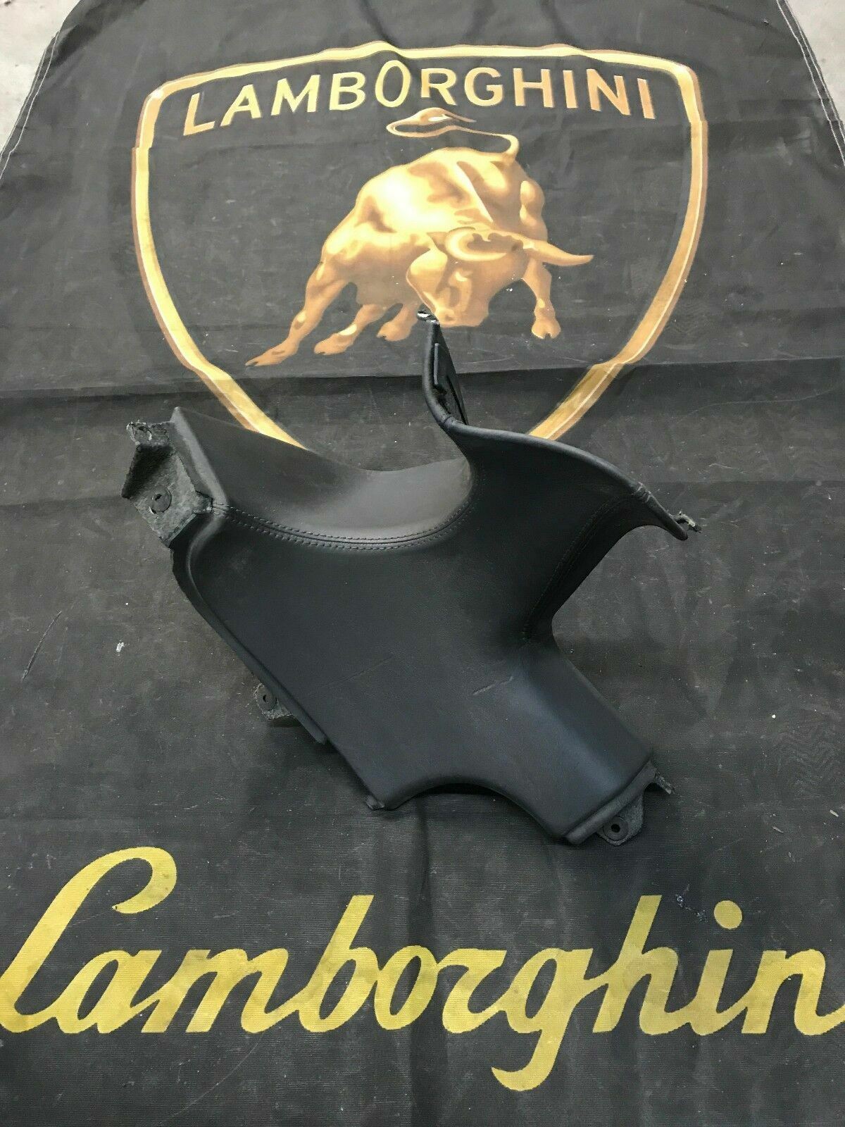 LAMBORGHINI GALLARDO PASSENGER  RIGHT SIDE C PILLAR TRIM PANEL OEM  400867288