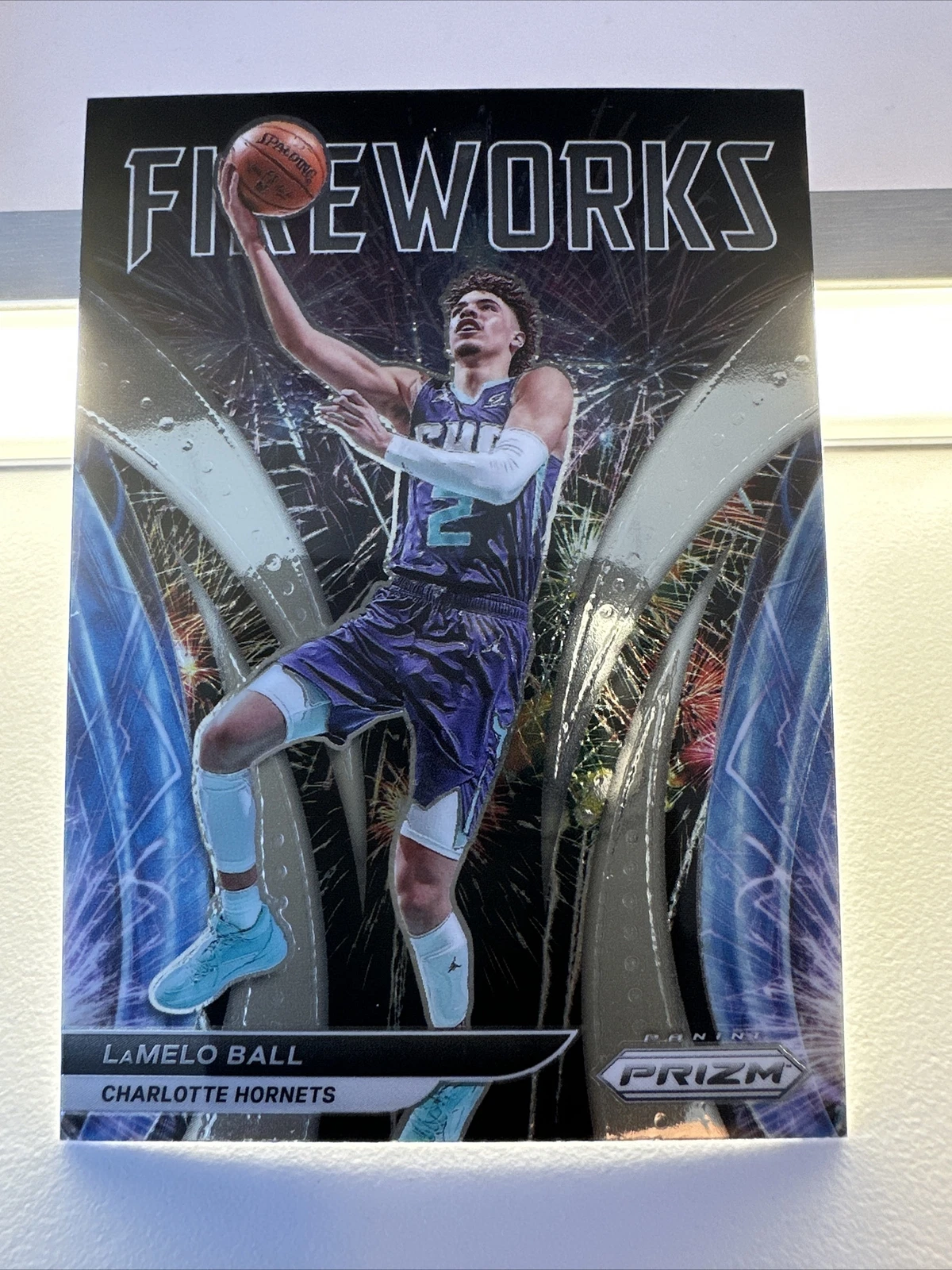 LaMelo Ball 2021-22 Panini Prizm Fireworks Insert #12 Hornets
