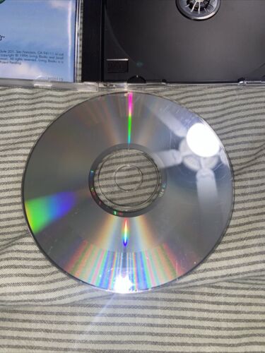 Stellaluna Living Books CD-ROM PC Game 1996 w/ User Guide UNTESTED - Picture 4 of 4