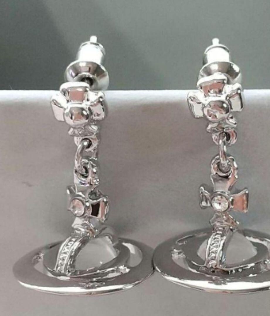 ◆◆VIP◆◆ Vivienne Westwood New Petite Orb Earrings New Petite Orb Earrings in GOLD-LIGHT-GOLD-QUARTZ-Crystal