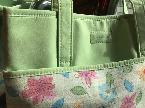 Longaberger Spring Floral Hobo Bag Purse Tote 11” Wide x 9” NICE❤️❤️ - Picture 2 of 10