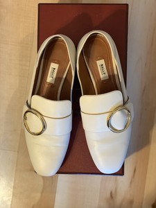 bally janelle leather slippers