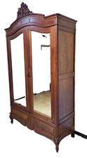 Produktbild - Antik Kleiderschrank Frankreich  Schlafzimmer  Schnitzereien ca. 19 Jh.
