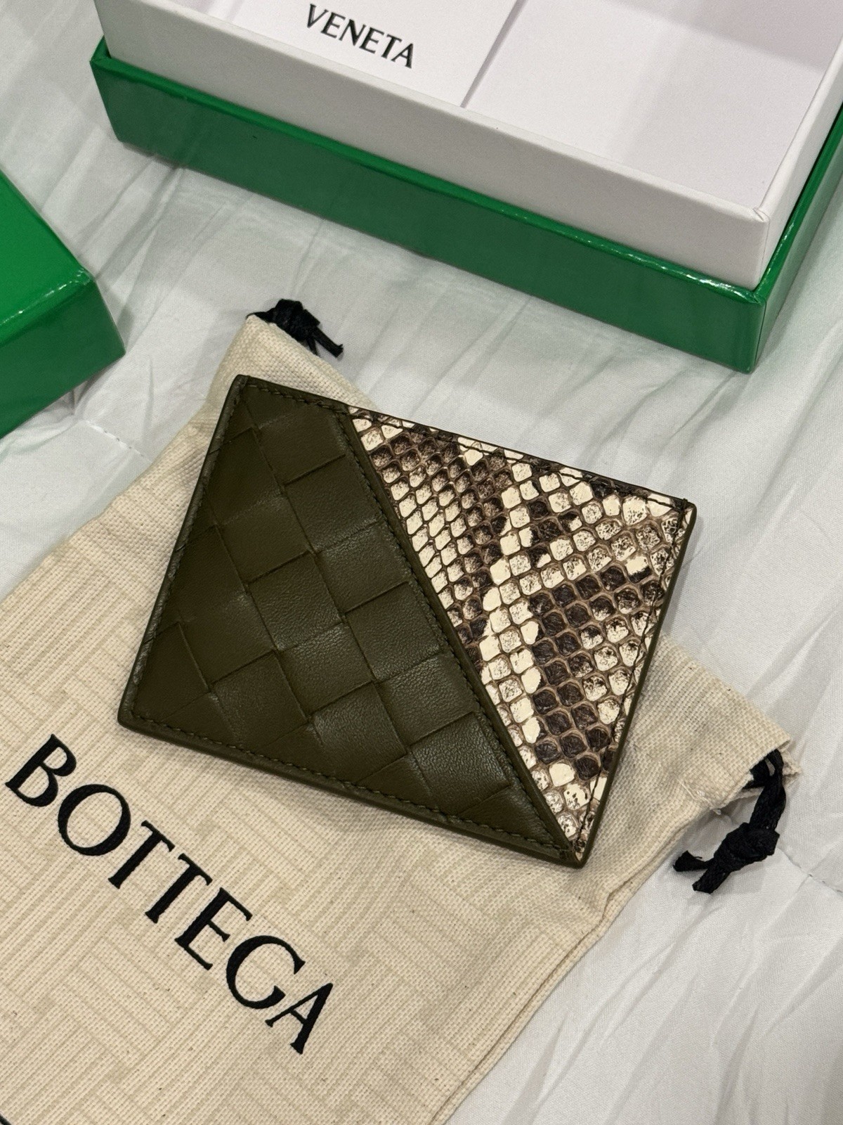 Bottega Veneta Rare Python Intrecciato Card Holder – Limited Boutique Piece