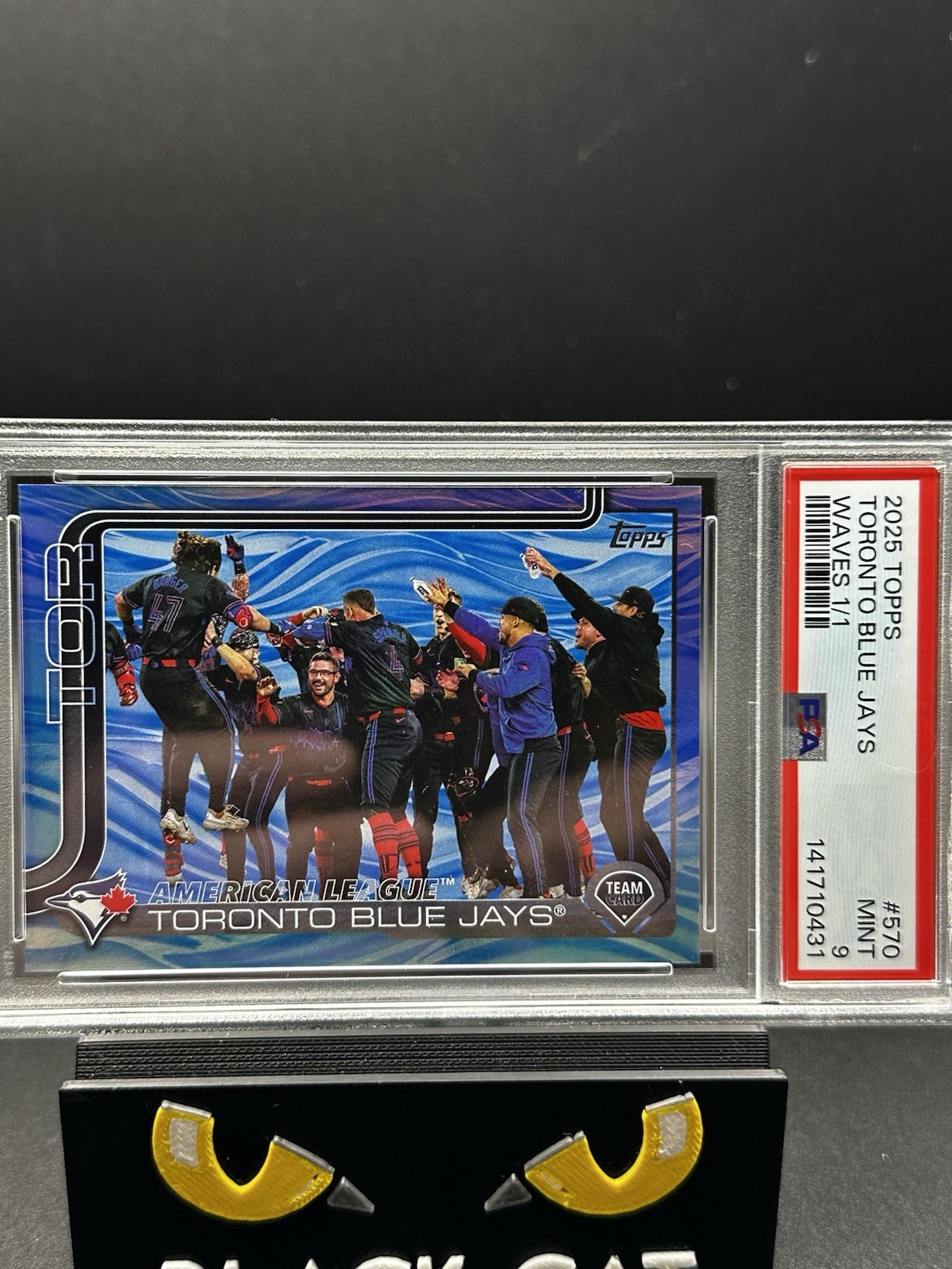 ⚾ 2025 Topps Toronto Blue Jays Waves 1/1 PSA 9 American League Champions view 6
