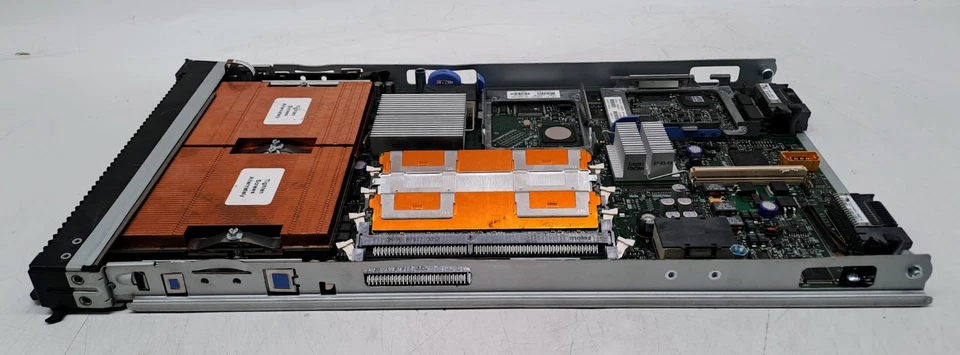 IBM 8853G6U HS21 Blade Server CPU 62097B1 RAM X4 8GB - Image 4 of 4