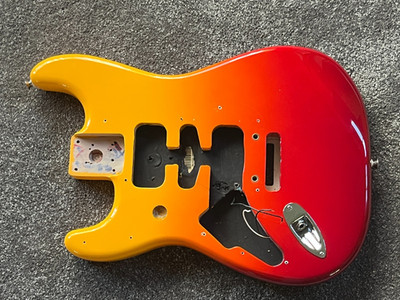 Fender Player Plus Stratocaster lefty guitar body tequila sunrisem left handed