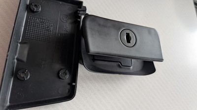 BMW E38 740i 740iL 750iL and others Glove Box Door Lid Handle