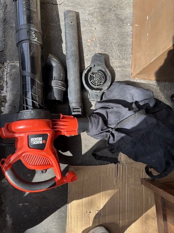 BLACK+DECKER BV6000 Leaf Blower/Vacuum Combo, 120V, Collection Bag