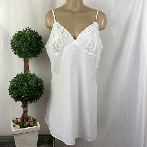 Victoria’s Secret White Cotton Eyelet Lace Sleeveless Mini Dress L