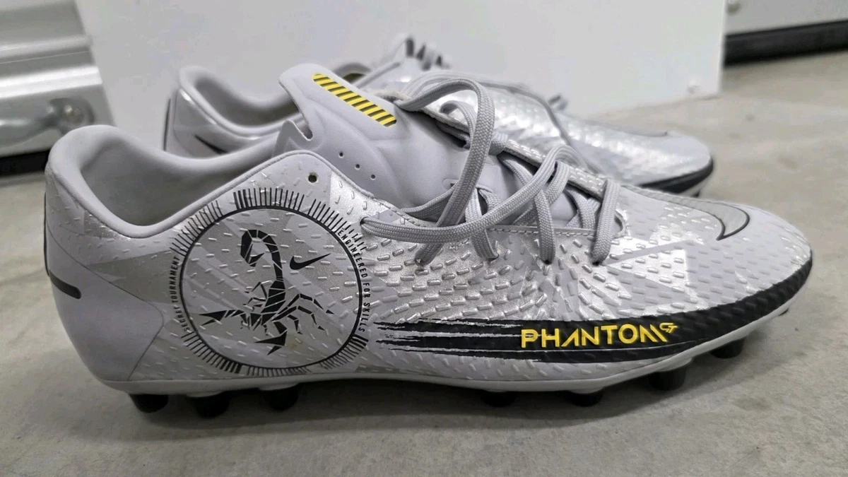 Nike Phantom Scorpion Elite Dynamic Fit FG Secret Tournament Pack
