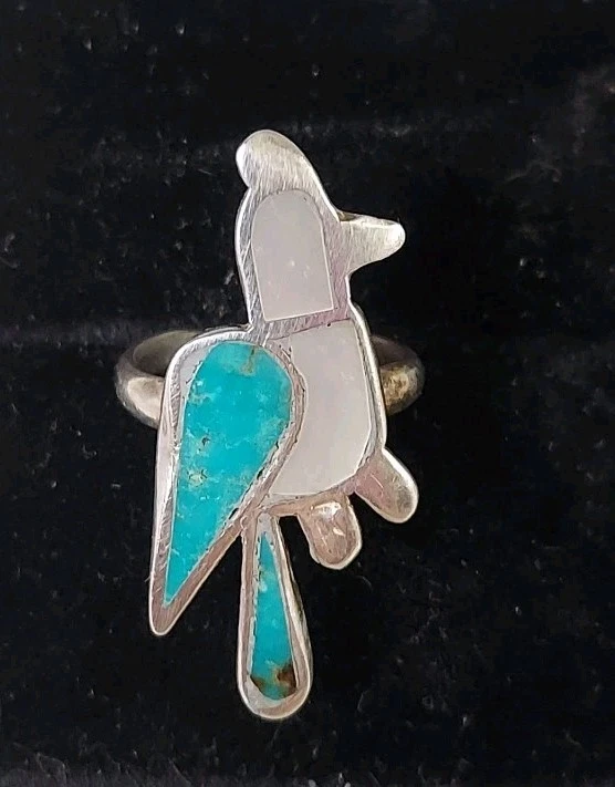 Vintage Native American Zuni bird ring turqoise and mother of pearl sz.4.5